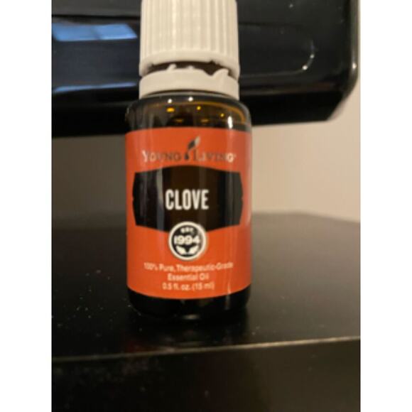 Clove Young Living Essential Oil 15ml Bottle - Gently Used - Picture 1 of 3